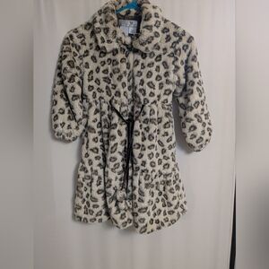 Widgeon Girls Faux Fur  Leopard Print Coat. 6X